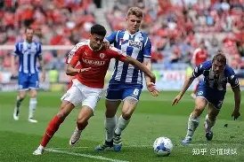 伊能静之子,挑战高跟鞋,与佳丽并肩,Ladbrokes,Sports,立博体育,体育直播,体育赛事,APP下载,官方网地址